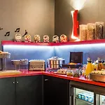 歌剧院​​林荫大道丽晶娜酒店 酒店 4*