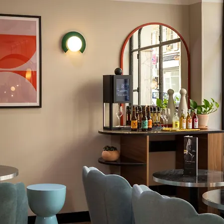 오텔 레지나 오페라 그랑 불바르 호텔 4*