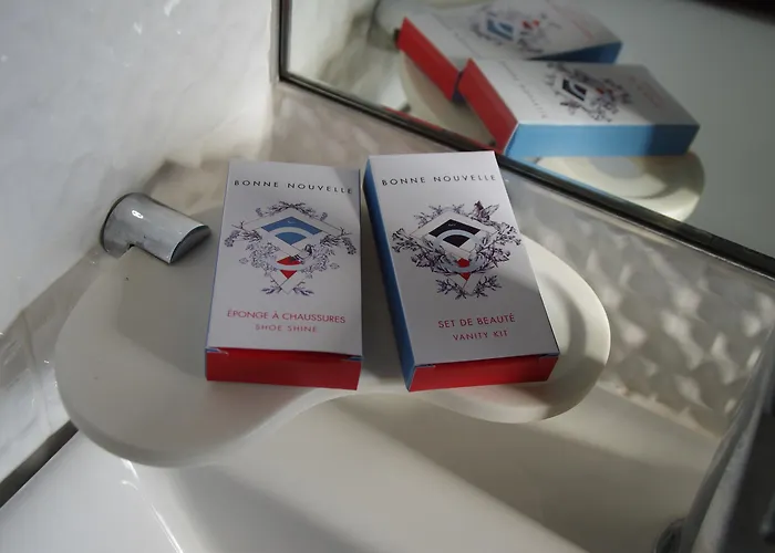 オテル レジーナ オペラ グラン ブールヴァール 4*