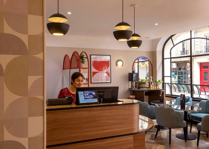 Regina Opéra Grands Boulevards Hotel 4*