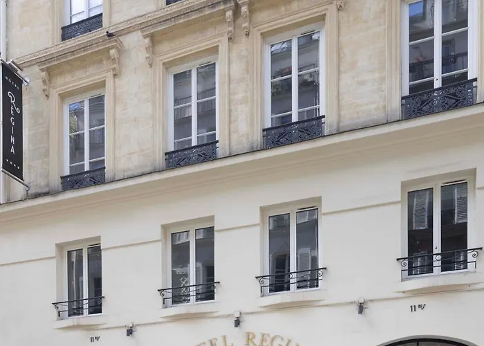 Regina Opéra Grands Boulevards Hotel 4*