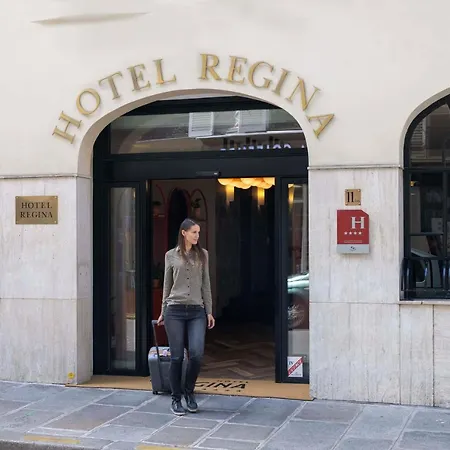 Regina Opera Grands Boulevards 4*