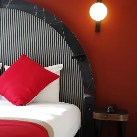 Regina Opera Grands Boulevards Hotel 4*