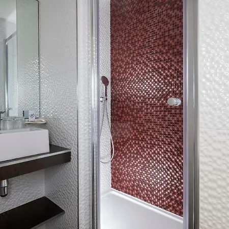 Hotel Regina Opera Grands Boulevards Paris